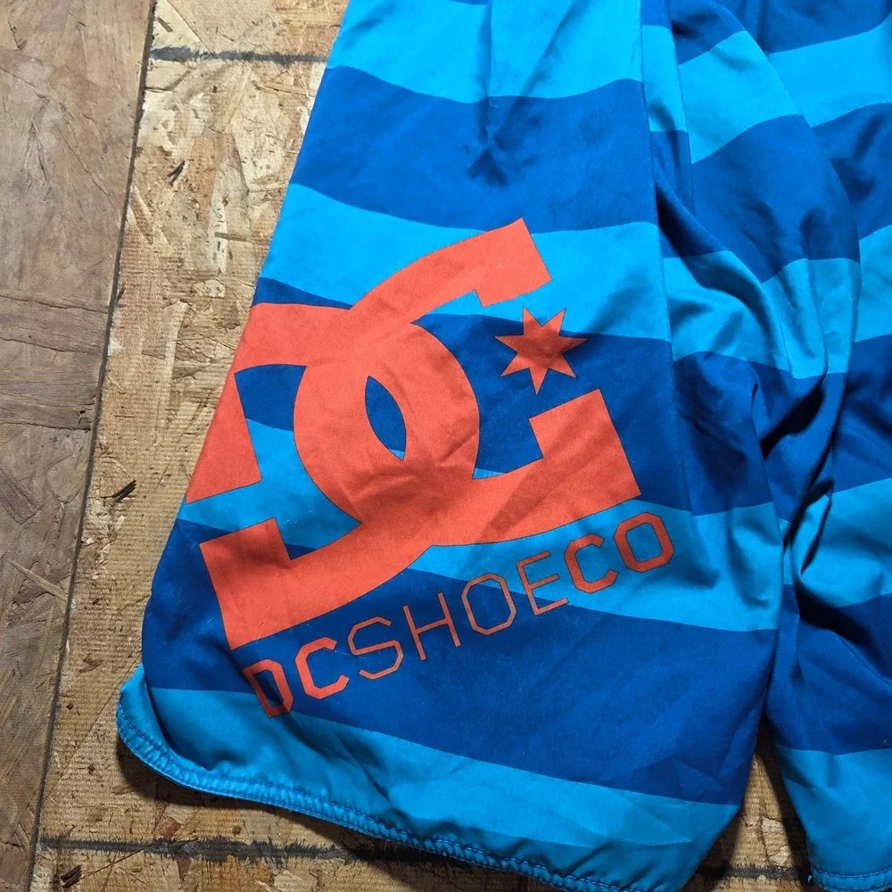 DC Shoes Board Shorts Mens 36 Blue Striped Orange Logo Y2K Skater Swim Trunks